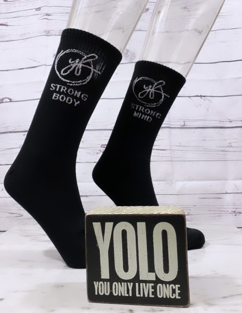 YOLO FITTED "STRONG MIND, STRONG BODY" BLACK CREW SOCKS - Yolofitted